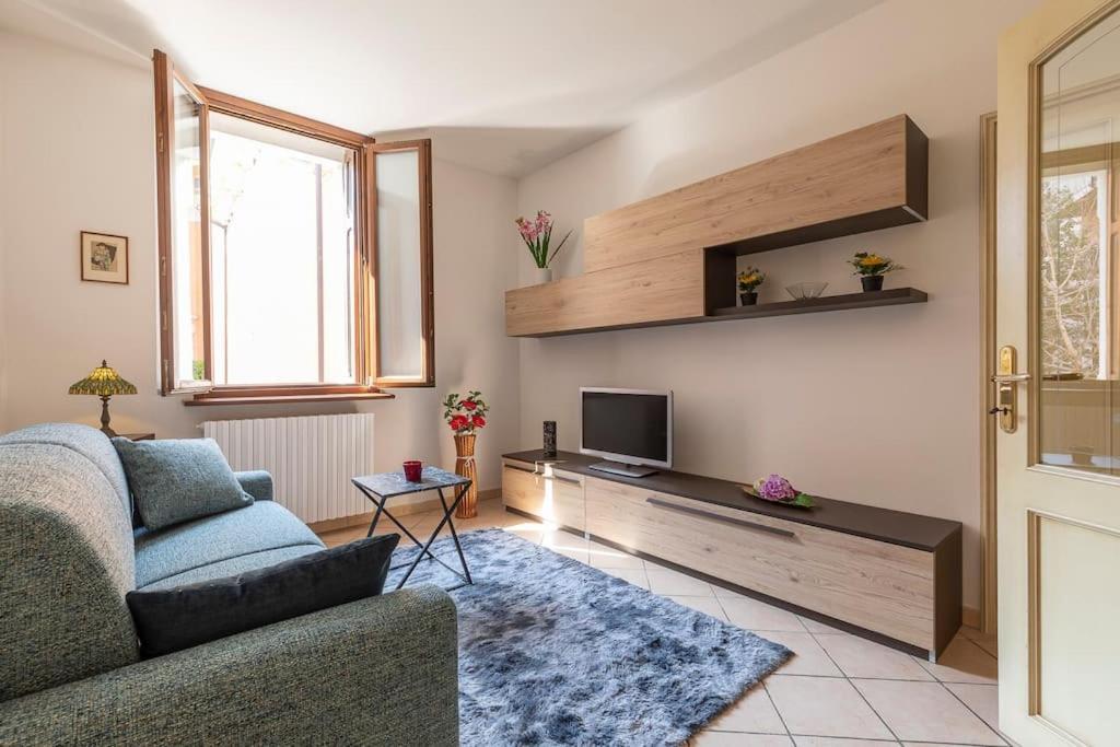 Residenza Sirtori Free Parking Apartment Verona Ngoại thất bức ảnh