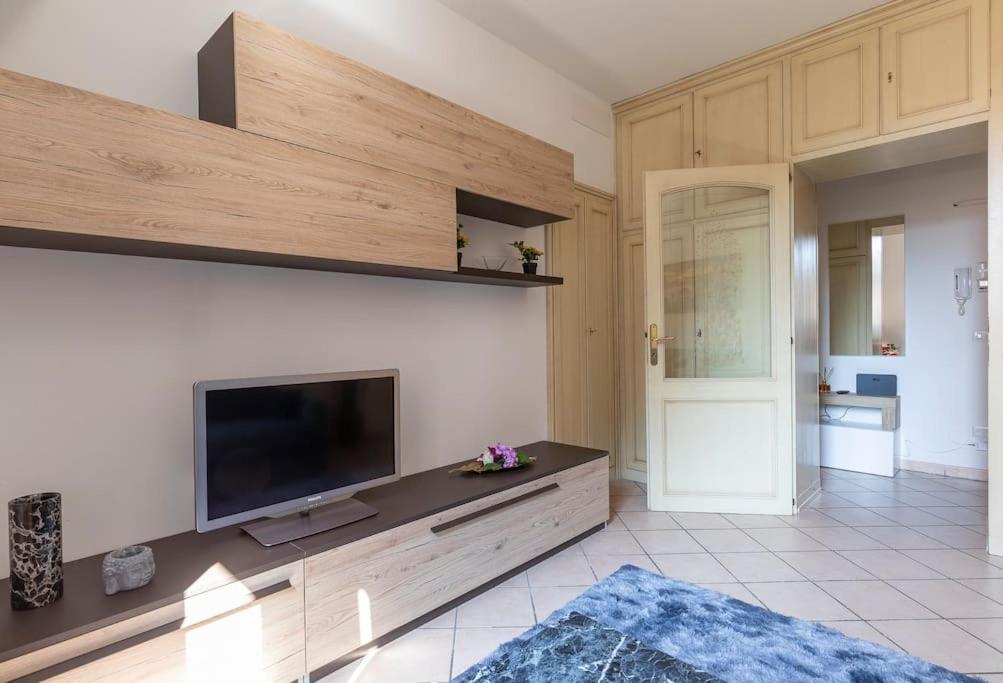 Residenza Sirtori Free Parking Apartment Verona Ngoại thất bức ảnh