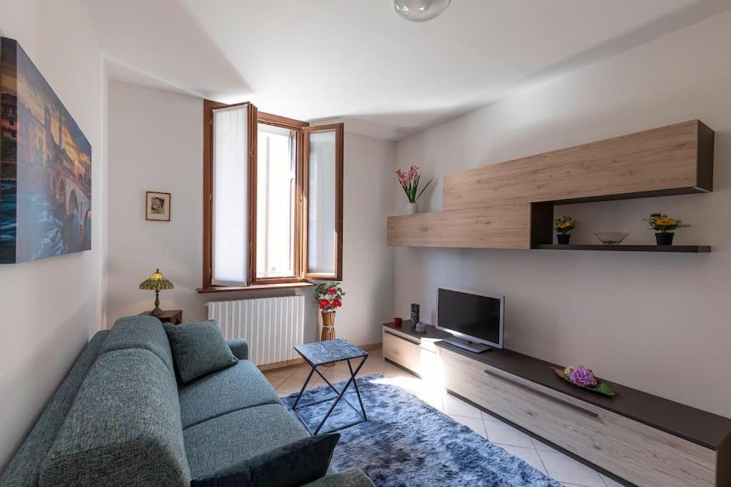 Residenza Sirtori Free Parking Apartment Verona Ngoại thất bức ảnh