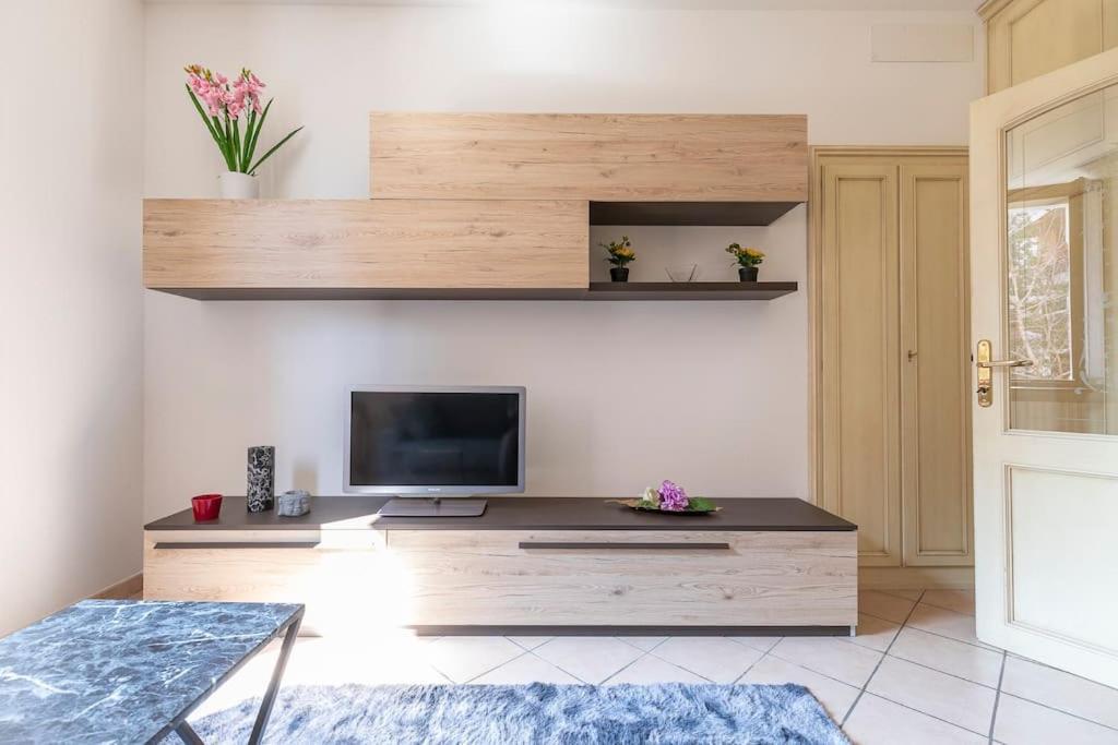 Residenza Sirtori Free Parking Apartment Verona Ngoại thất bức ảnh